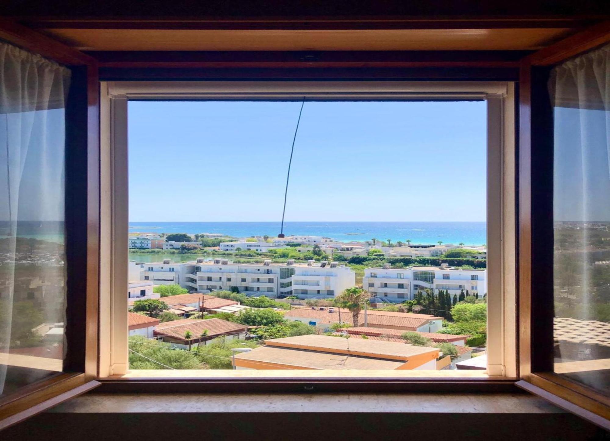 The Blue Panoramic Penthouse Villa Porto Cesareo Luaran gambar